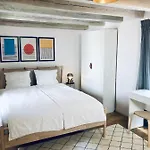 Seayou!***charming 1-bedroom Unit In The Old Center Of Lejlighed Cres